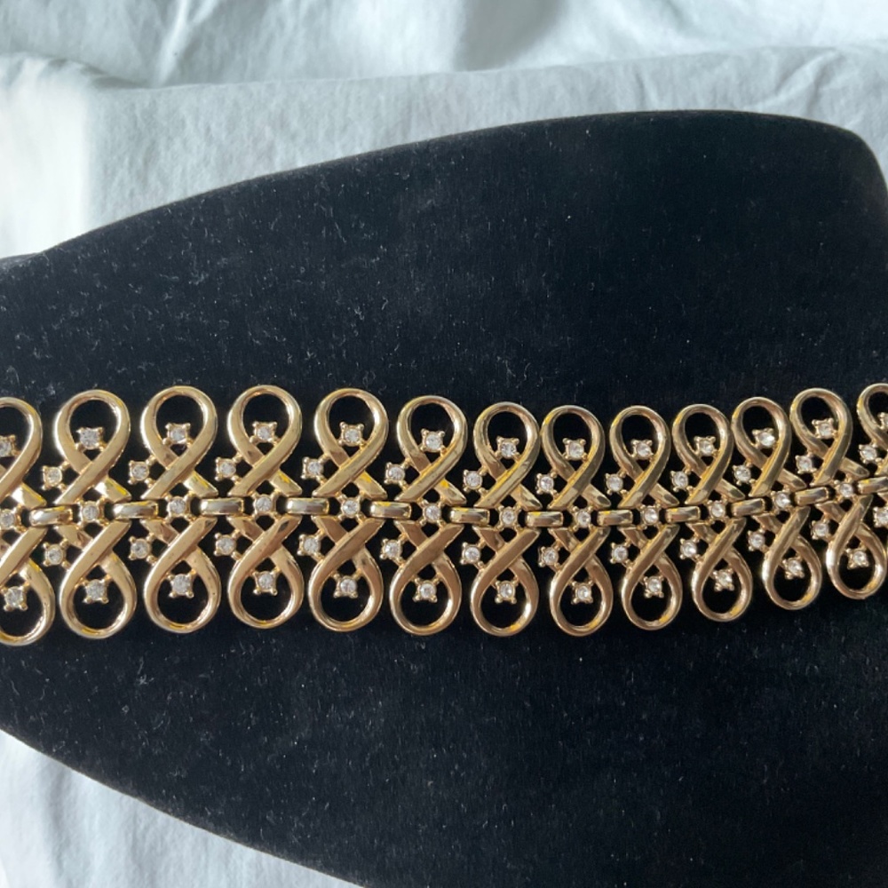 Bracelets‎ - Picture 2 of 4